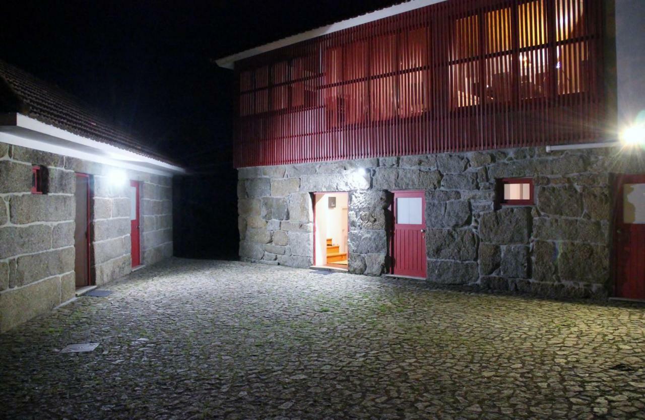 Гостевой дом Casa Da Bichaca Каштелу-ди-Пайва Экстерьер фото